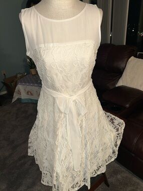 Danny and Nicole’s White Lace Midi Dress with Sheer Yoke and Waist Tie Size 10